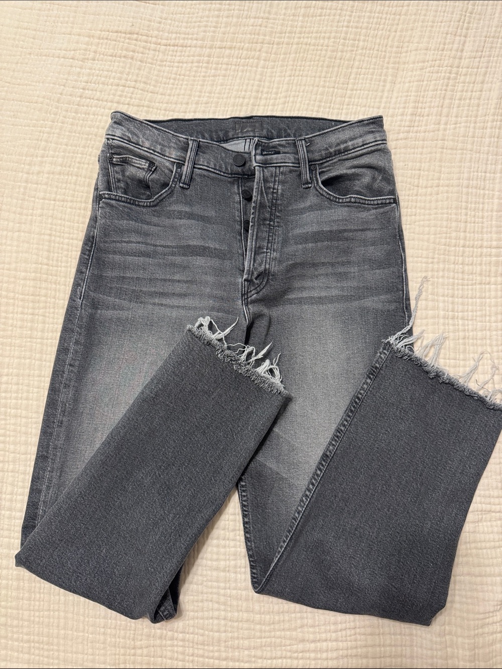 Mother Jeans Tomcat Ankle Fray